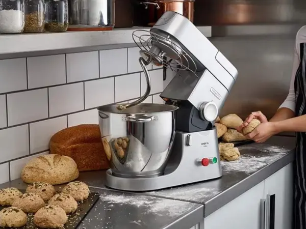 Kenwood Chef XL Pro KPL9000S Robot da Cucina 1700W Garanzia Ufficiale  Kenwood elettrodomestici elettrodomestici-da-cucina impastatrici-planetarie  in offerta su GENIALPIX