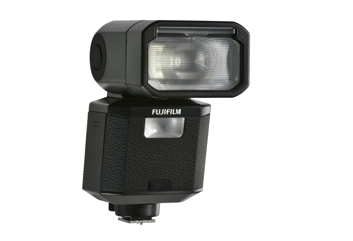 Foto principale Fujifilm EF-X500 Flash TTL NG 50 Garanzia Fujifilm Italia