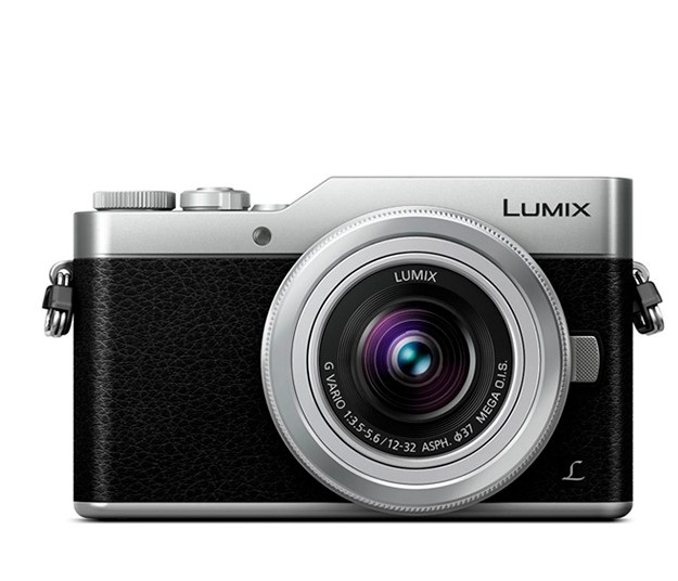 Foto principale Panasonic Lumix DC GX800K Silver Kit 12-32mm Fotocamera Digitale Garanzia Italia 4 Anni