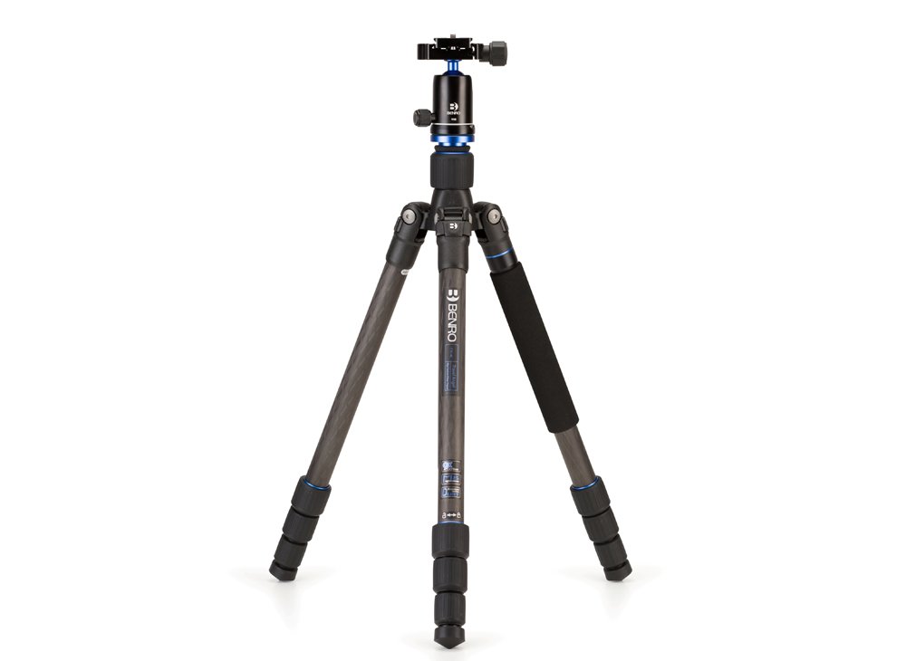 Foto principale Benro Treppiedi in Carbonio FTA18CV0 Travel Angel + Testa Sfera V0E + Borsa - Garanzia Italia 5 Anni