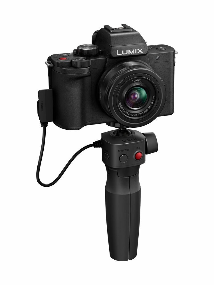 Foto principale Panasonic Lumix G100 Black Kit 12-32mm + Tripod Fotocamera Digitale Garanzia Italia 4 Anni